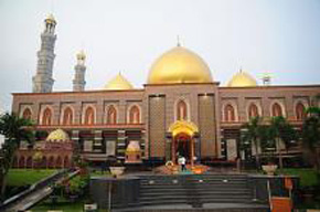 Masjid Berkubah Emas di Dunia
